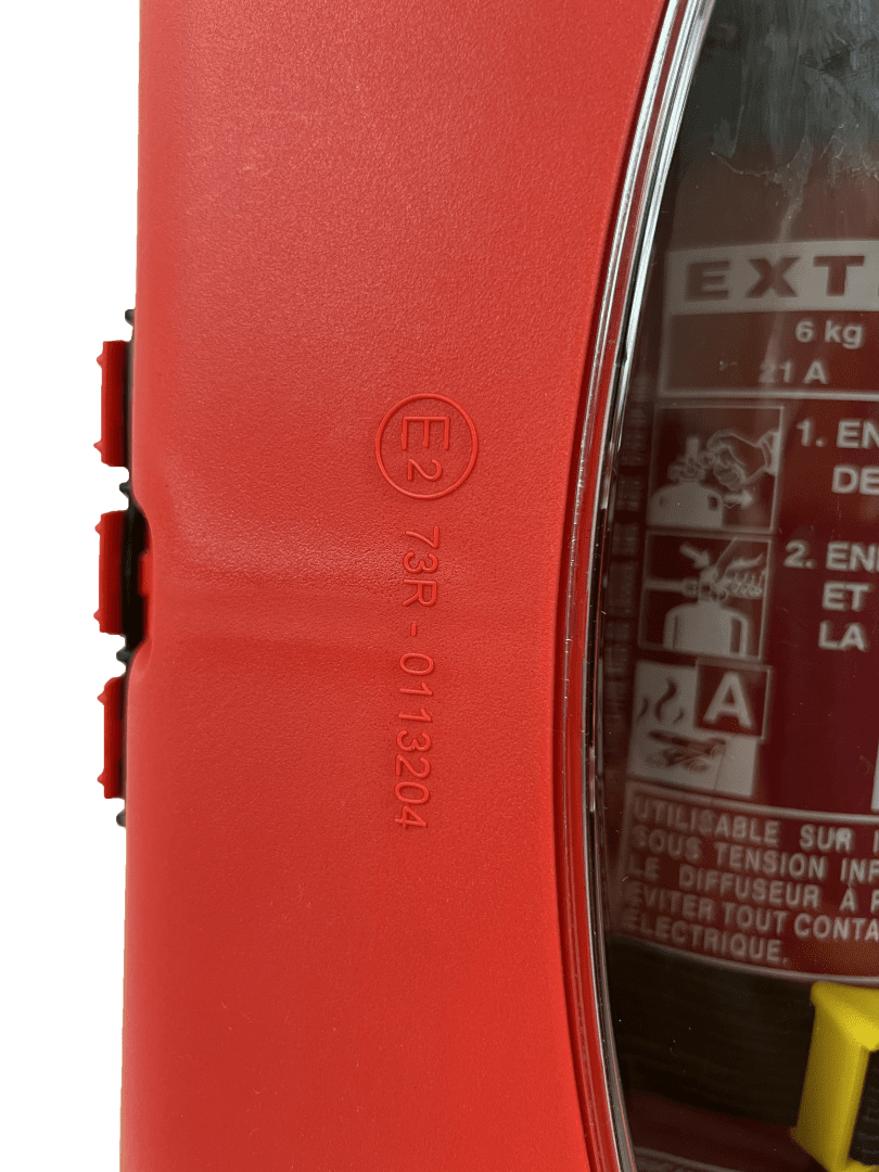 Boîte De Pêche Harimitsu Magbite MBT03 - Rouge XL - Mousse à Fente 200x115x149 Mm